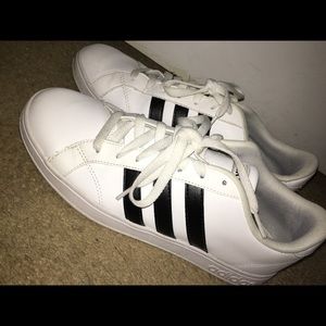 Women’s (size 9) Adidas NEO shoes